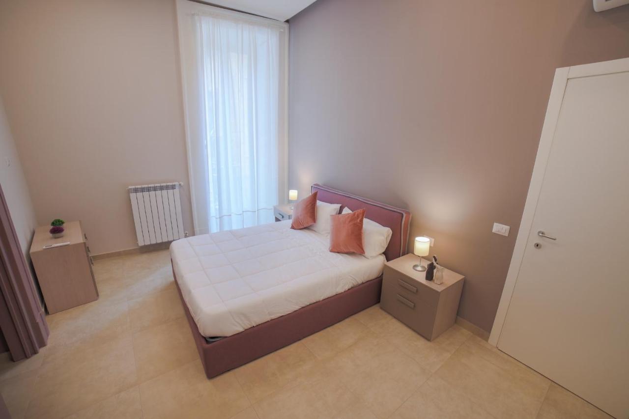 Appartement Dimora Museo à Naples Extérieur photo